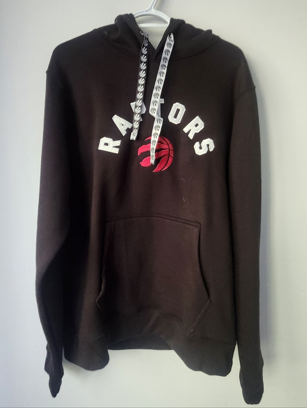 Game 7 Men's Standard x NBA Officially Licensed Pullover Hoodie Large